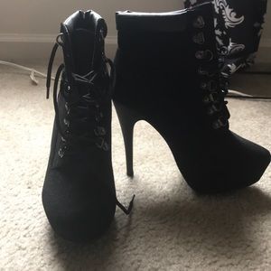 Stiletto boots